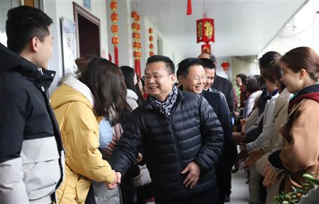 【開工大吉】新年新氣象！公司領(lǐng)導(dǎo)班子向干部職工拜年